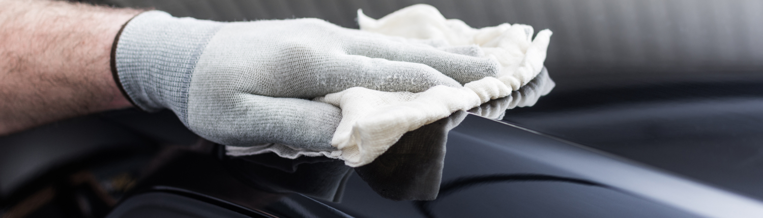 Um langanhaltenden Lackschutz zu erzielen, haben wir verschiedene Versiegelungssysteme zur Auswahl, wobei wir uns nach einer Bedarfsanalyse mit Ihnen gemeinsam für den passenden Langzeitschutz entscheiden.